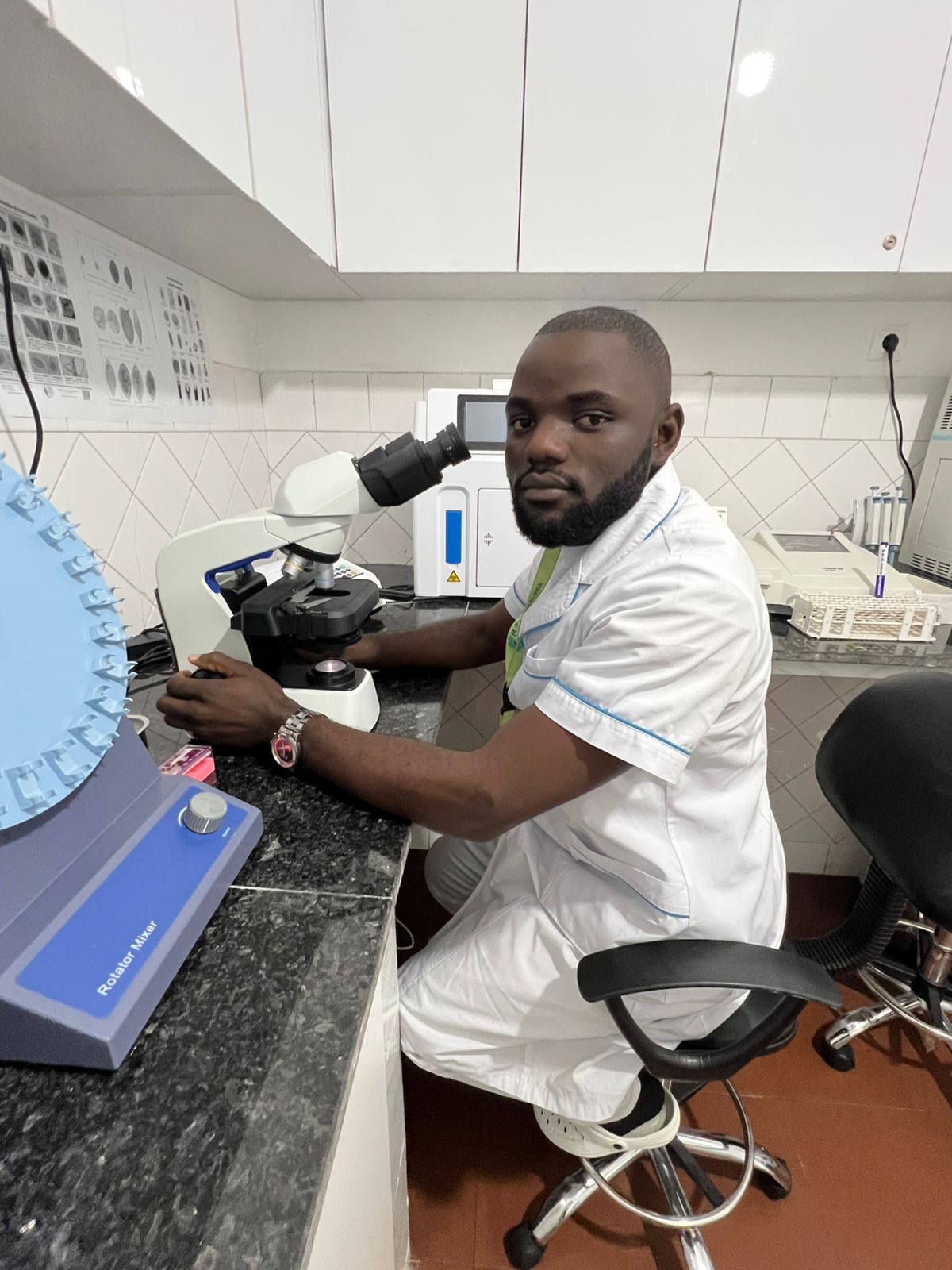 Exames laboratoriais